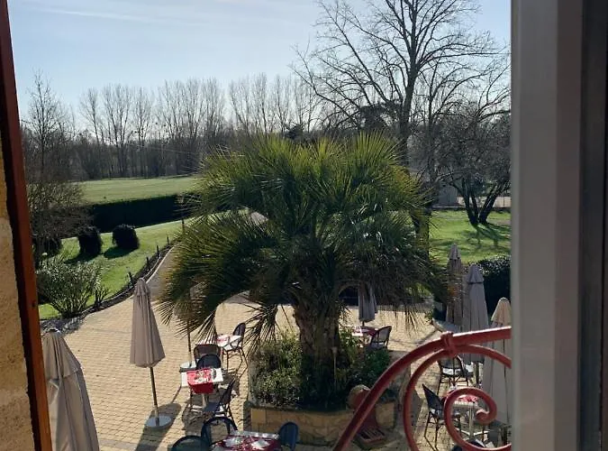 Le Melchior Hotel Sainte-Terre